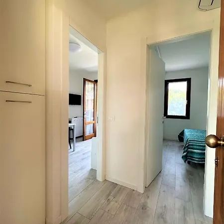 In 44125 Apartment *